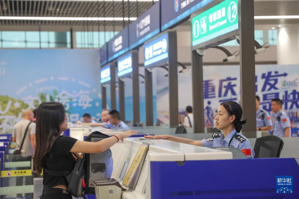 Chinatravel仍然很受欢迎，Chungin的入口和在2025年上半年崛起的外国游客离开
