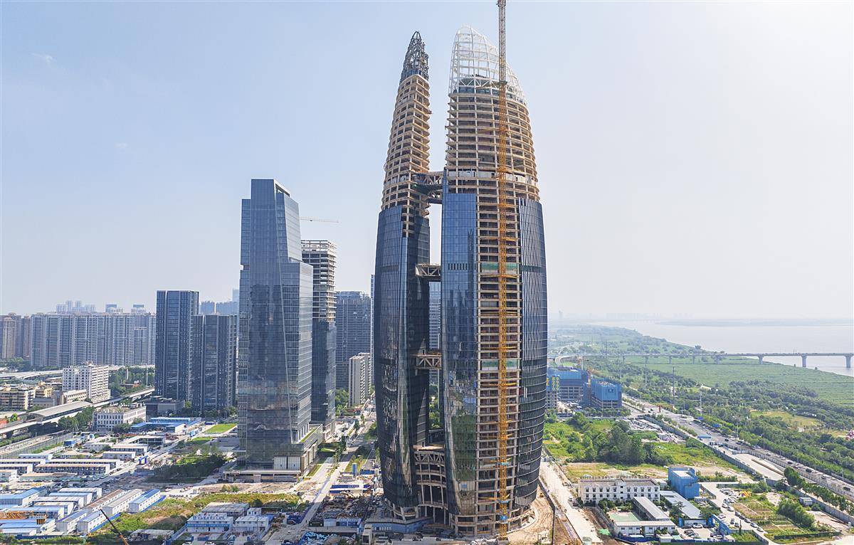武汉这栋楼房外形像江豚吗？
