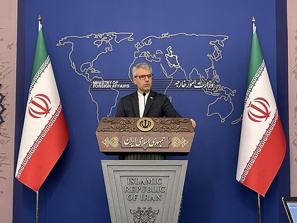 伊朗谴责美国的处罚：忽略法律和人权规则会使