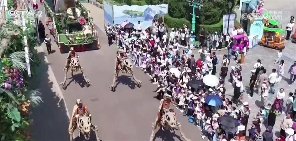 文旅商场“热”力全开成为带动消费重要引擎 “文旅+”开释微弱动能