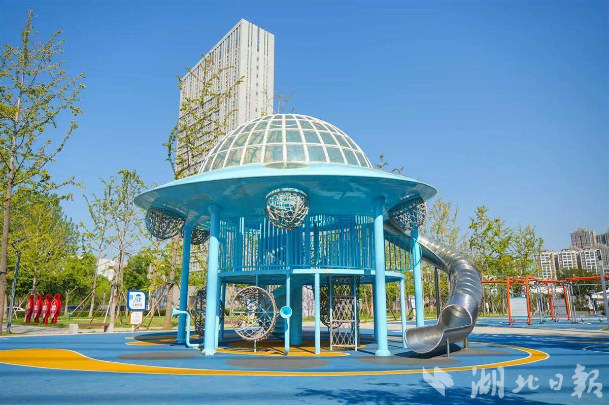 地下加工了100,000吨水，婴儿被带到地上！河上有