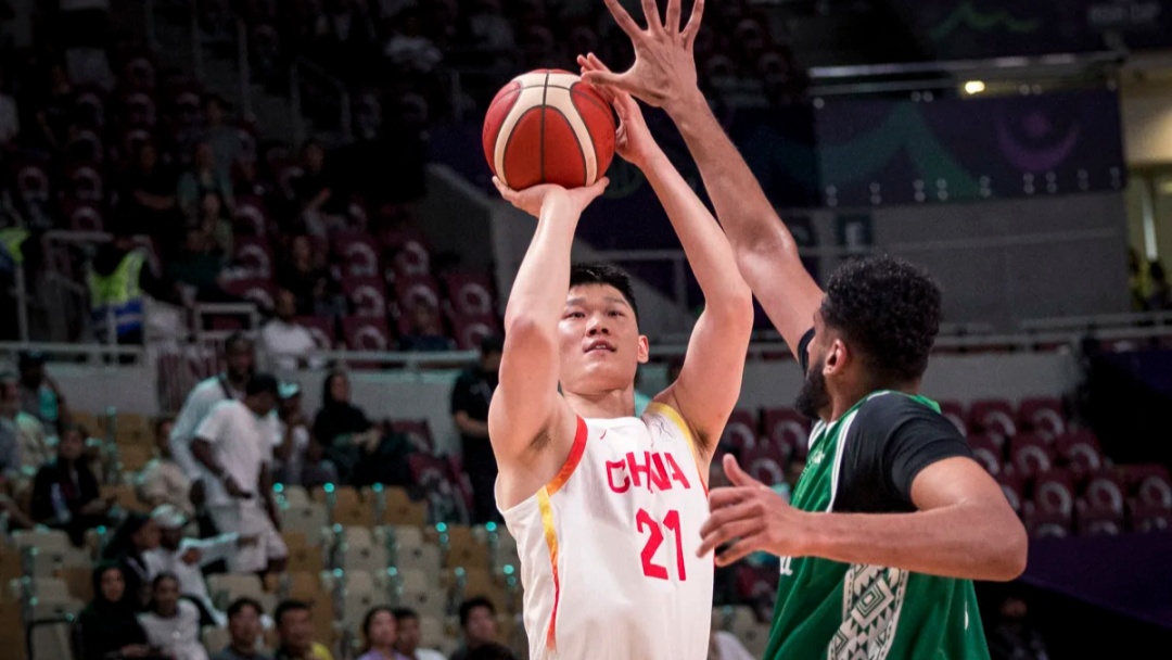 狭窄的5点胜利！中国男篮球队赢得了第一个亚洲