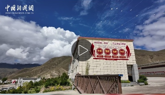 60年的光荣·我们的家丨记住要在3600米的高处富有