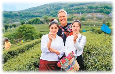 中国的一些外国人推出了“云办公室 +经验”模式