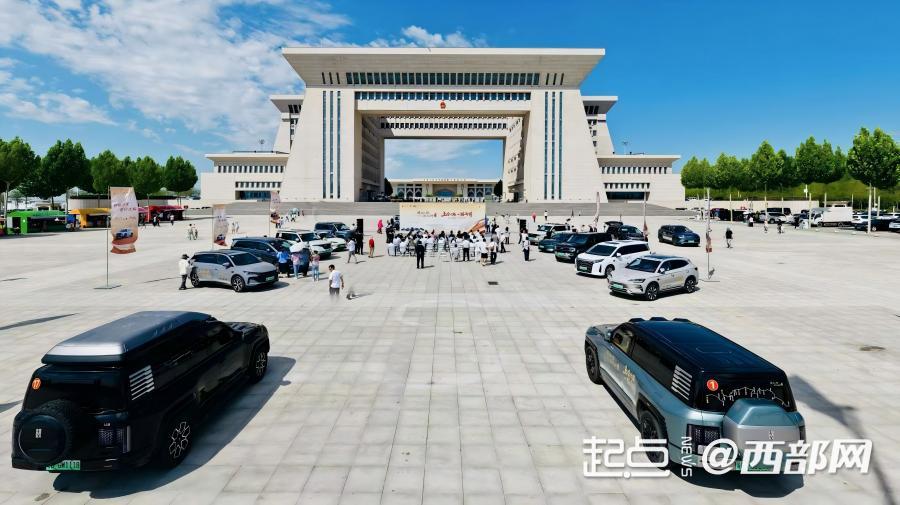 多年来，前往丝绸之路，见证繁荣和融合