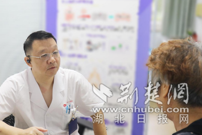 十年的胸痛揭示了这个