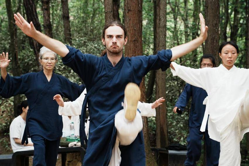 荷兰青年托马斯（Thomas）以第二名去了旺达山（Wudang Mountain）：痴迷于武术，长