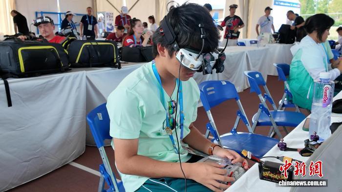 （成都世界比赛）中国青年竞赛“ AIR F1”：恋爱