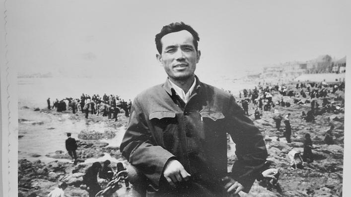 “今天，没有很多人跌倒在我身边吗？”一位9