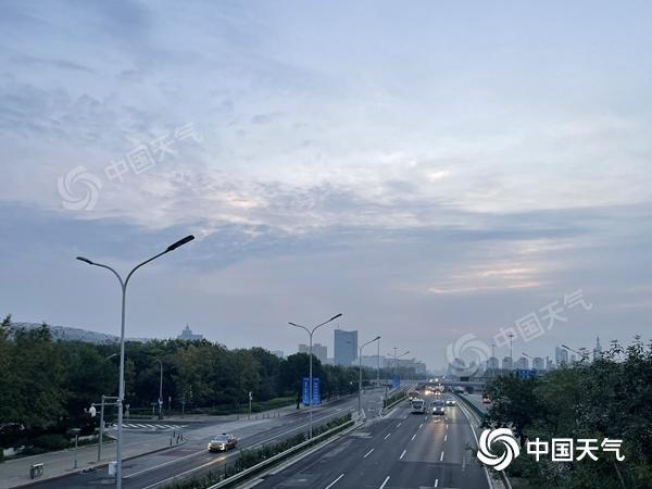 北京一直是自今天秋天开始以来最伟大的一天，