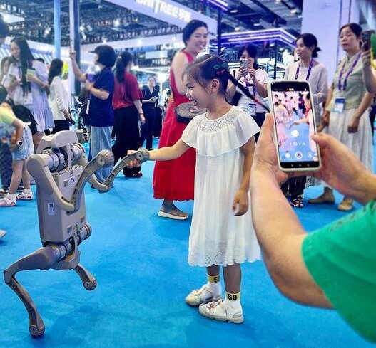 东中国博览会的笔记：双手反复发抖