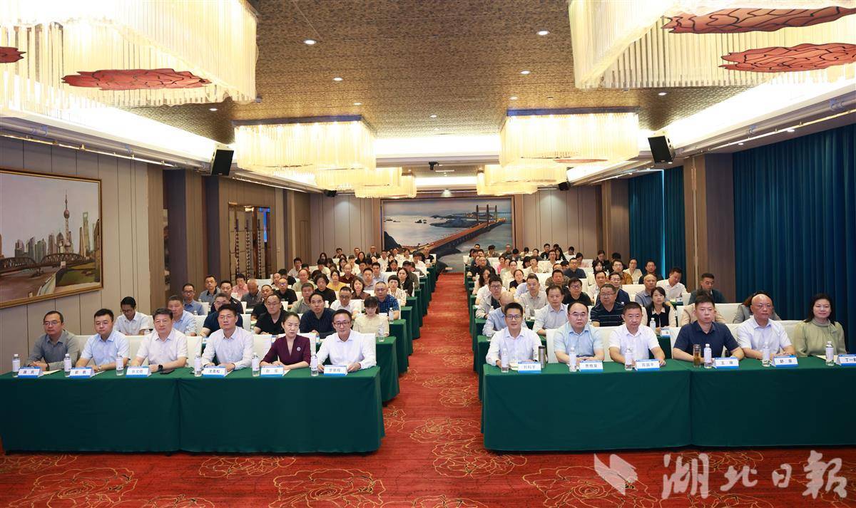 再过一分钟！他们使用AI解决问题并急救“困难”