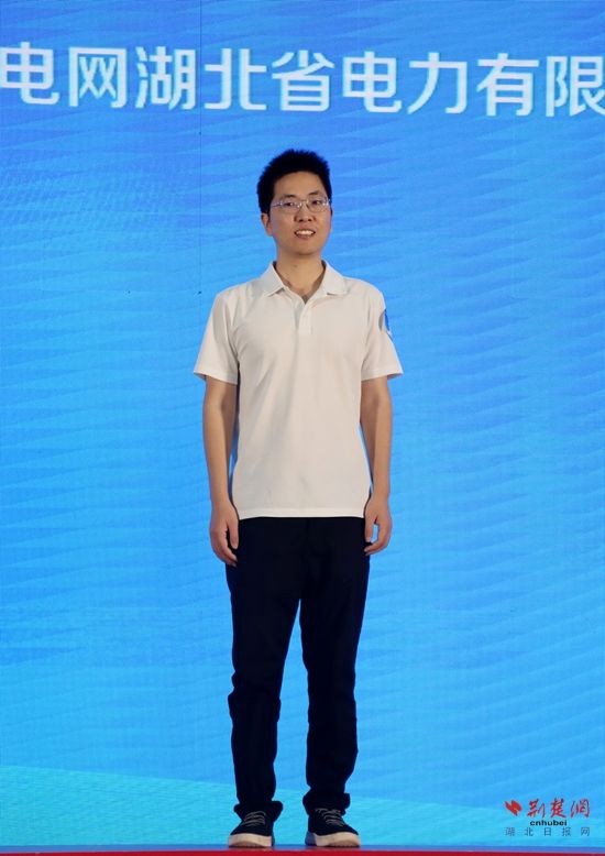 Liu Jianzhao，数据安全管理员竞赛的黄金奖的获奖