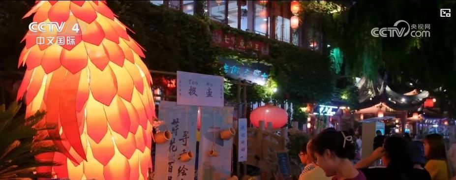 国庆日和总理参加了FTUM节。文化和旅游市场是高温。 “特殊活动”和“与人的