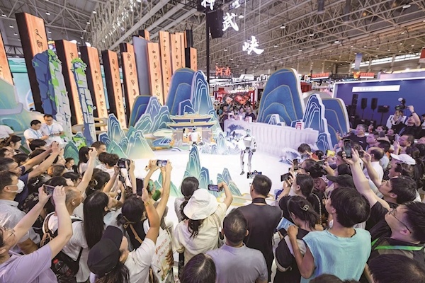 皇家企鹅出现在“锣小”平台上