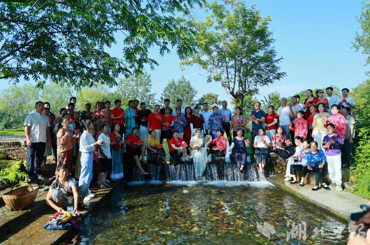 来到西安！已发行了70多个当地村民创作的本地方