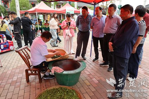 中国农民在2025年在Zhusha