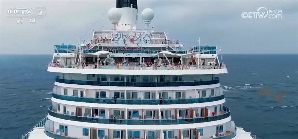 “花灯+非遗”“邮轮+京剧”……节日消费掀热潮 传统文化以年轻化姿态 “圈粉”(图9)