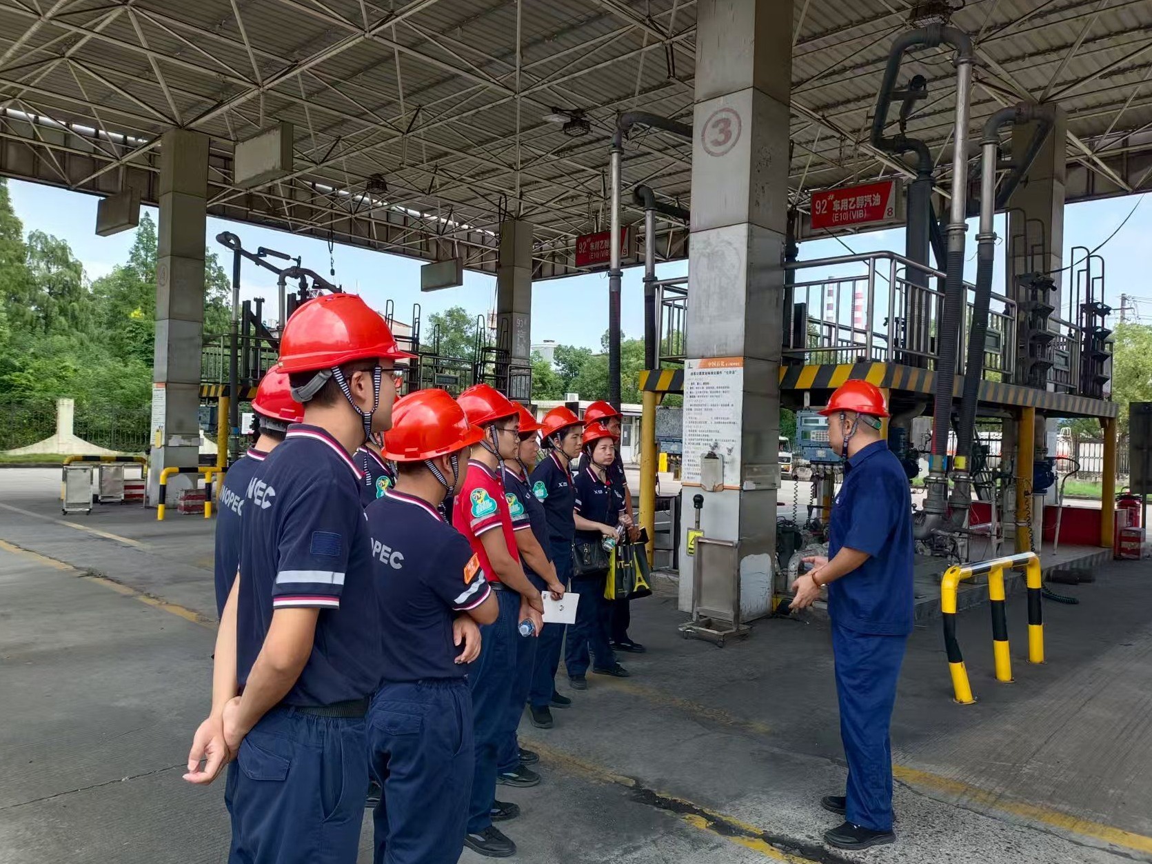 Sinopec Huangshi石油推出了“月球质量”活动