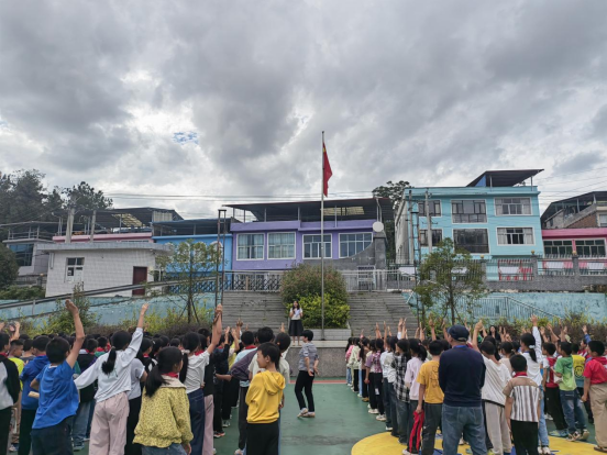 Lichuan Wangying：防止校园欺凌并提高安全意识