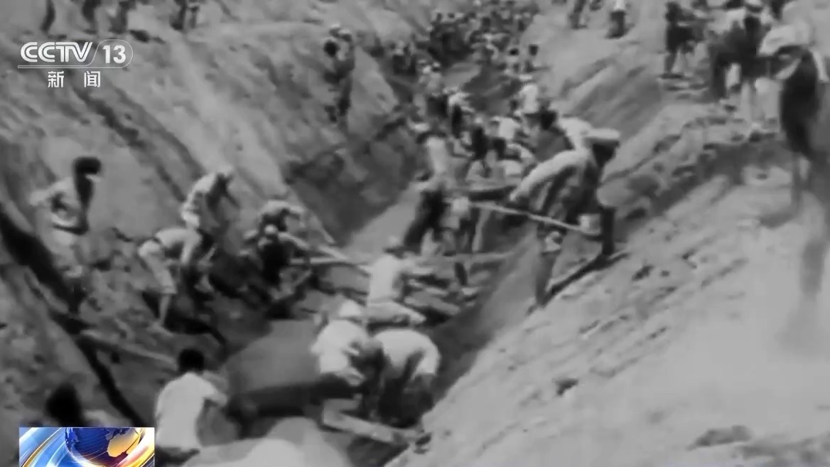 砥砺奋进七十载 天山南北谱华章丨扎根戈壁荒漠 他们奉献青春不断创造奇迹(图6)