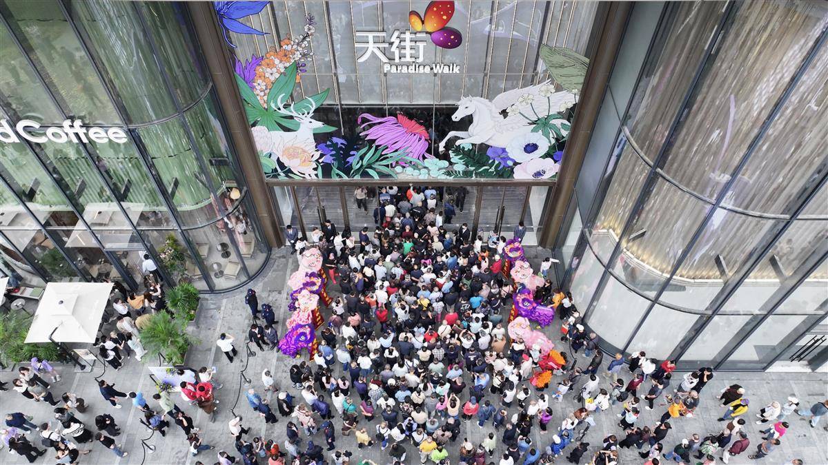 另一个商业生物打开了wuchang binjiang商业集中度直