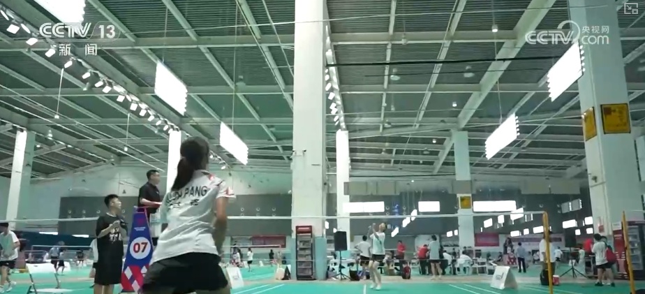 体育惠民既有“温度”也有“活力”赛事热潮涌动成为不可忽视的“经济新力量”(图4)