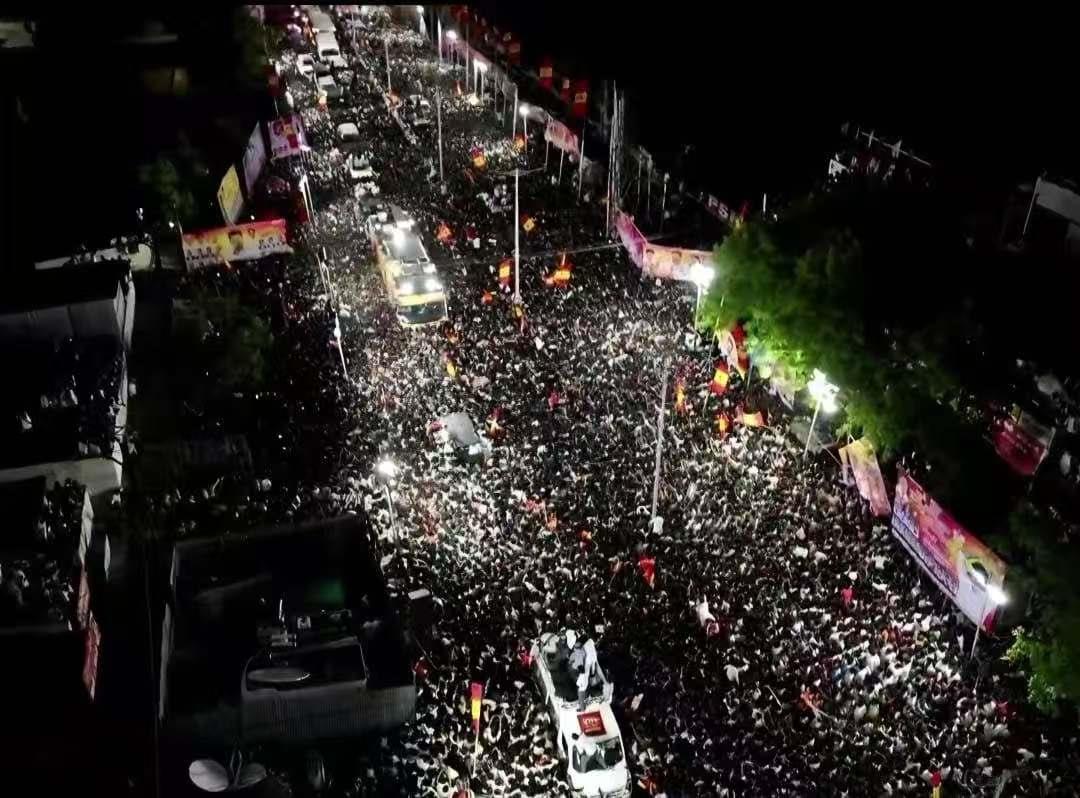 印度踩踏事件已有30多人死亡