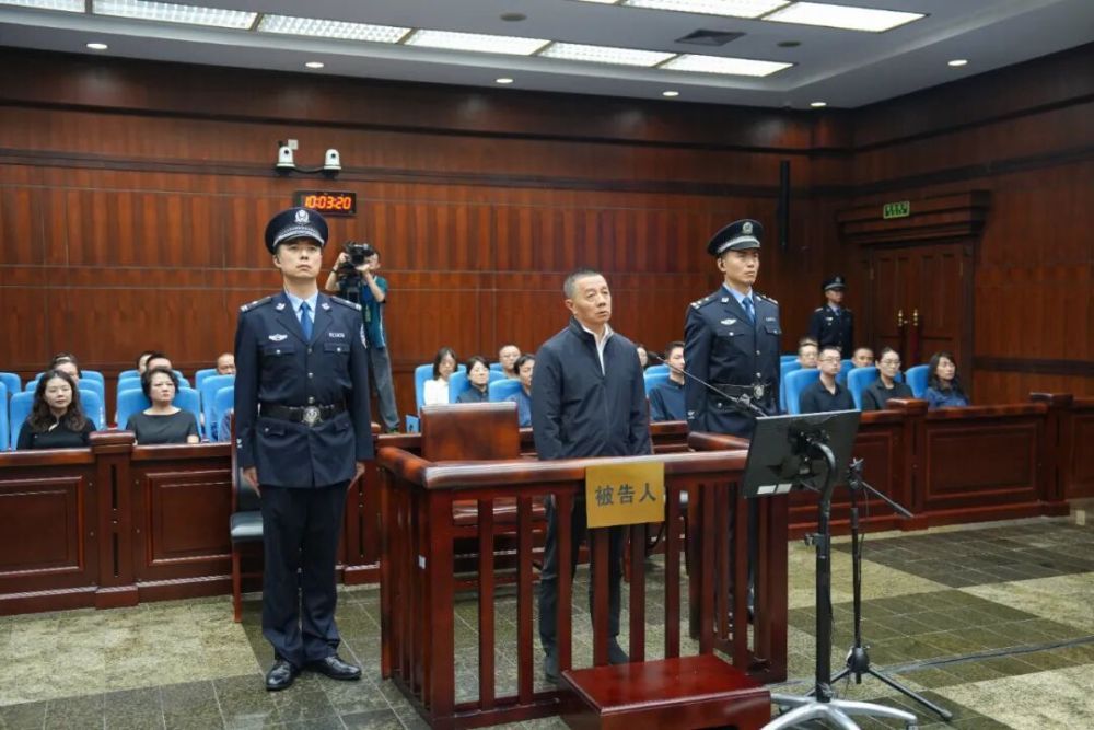 第一案件判决是在党领导小组前成员兼Gituhou州