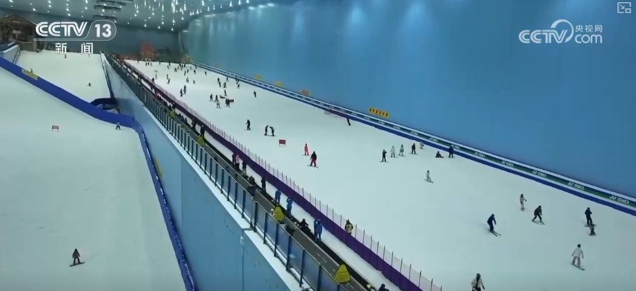 体育惠民既有“温度”也有“活力”赛事热潮涌动成为不可忽视的“经济新力量”(图17)