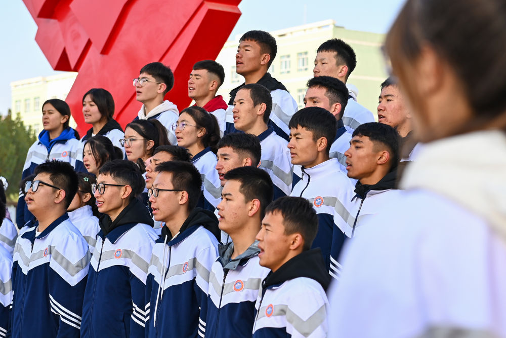 镜观·回响｜新时代大美新疆新图景(图15)