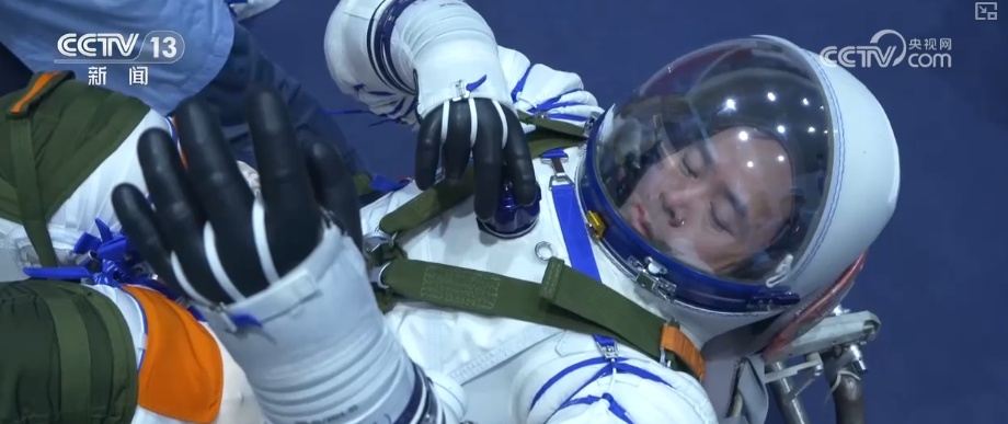 “70后”“80后”“90后”,开战吧!神舟二十一