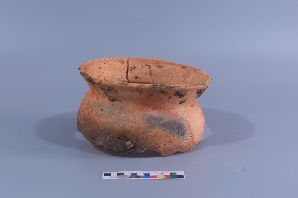 优质的新石器时代文物和越族祭祀遗址是在古都