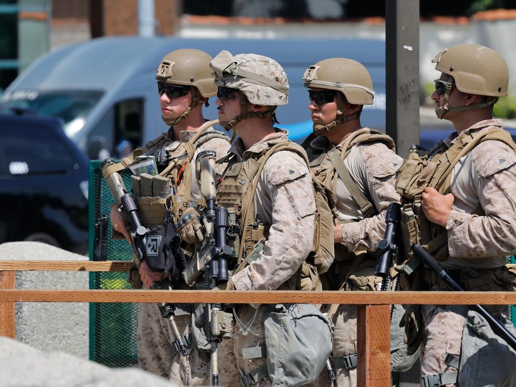 11：“停摆”特朗普呼吁保障军人工资安全