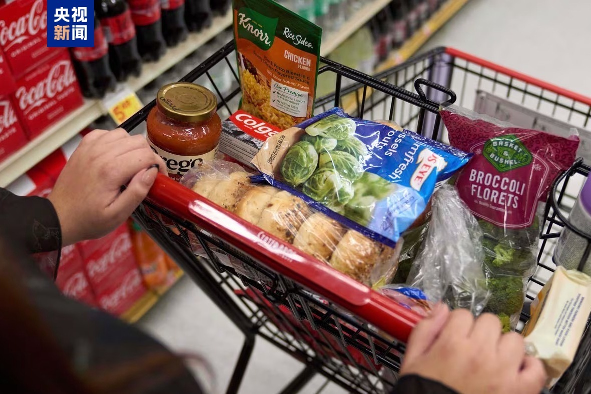 由于政府继续“关闭”，对低收入美国人的粮食