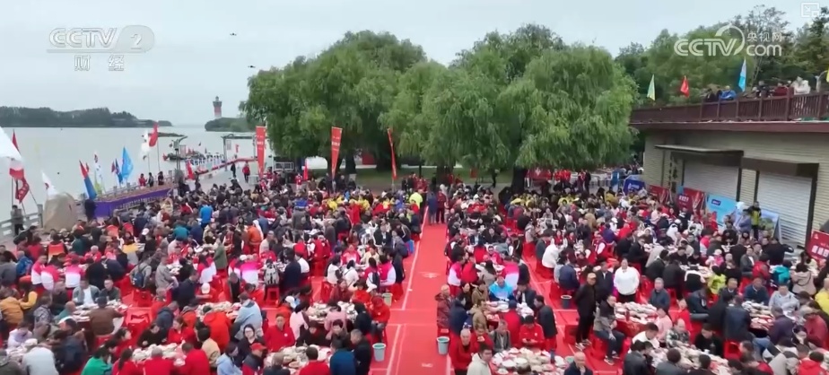 “赛事+”“情绪价值”“品质化”……消费向新而行提质、焕新亮点持续显现(图16)