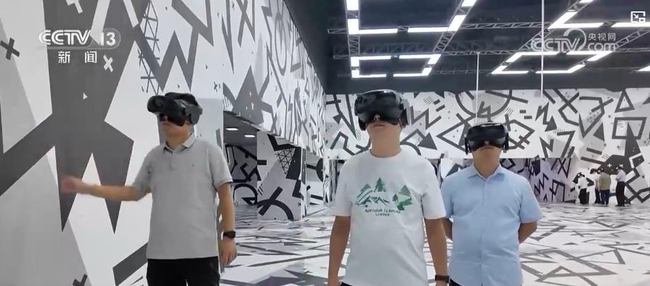 前三季度服务消费提质升级文旅融合+科技赋能激活市场活力(图2)