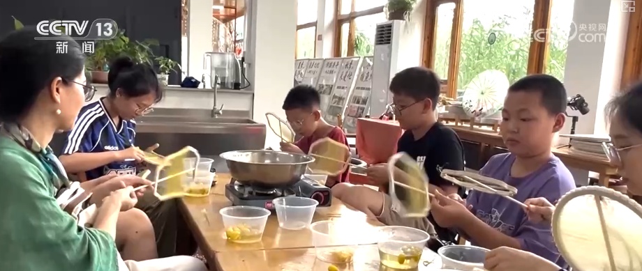 边生活、边创业、边致富！千年水乡焕发蓬勃生机 古老智慧释放发展新活力(图7)