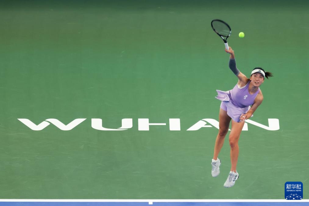 网球-Wuhanopen：Wang Xinyu在第一轮中淘汰