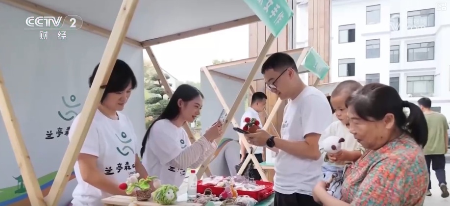 “赛事+”“情绪价值”“品质化”……消费向新而行提质、焕新亮点持续显现(图14)