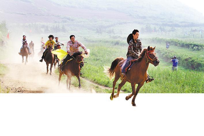 千亿产业“立马”繁荣，受利川马断山旅游路威