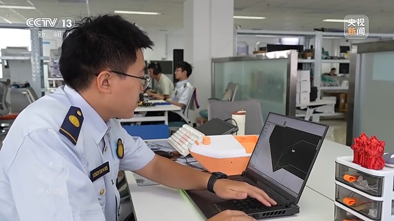 焦点访谈丨专业“上新”人才“出新”探寻教育新赛道(图11)