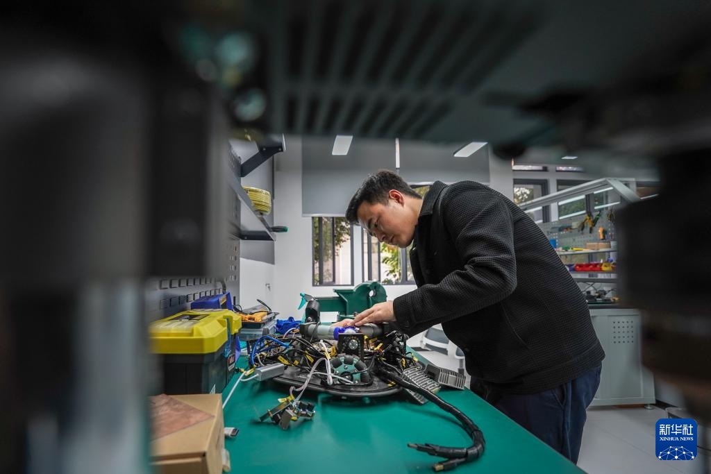 图文并茂的故事丨从“世界冠军”到“国民人才