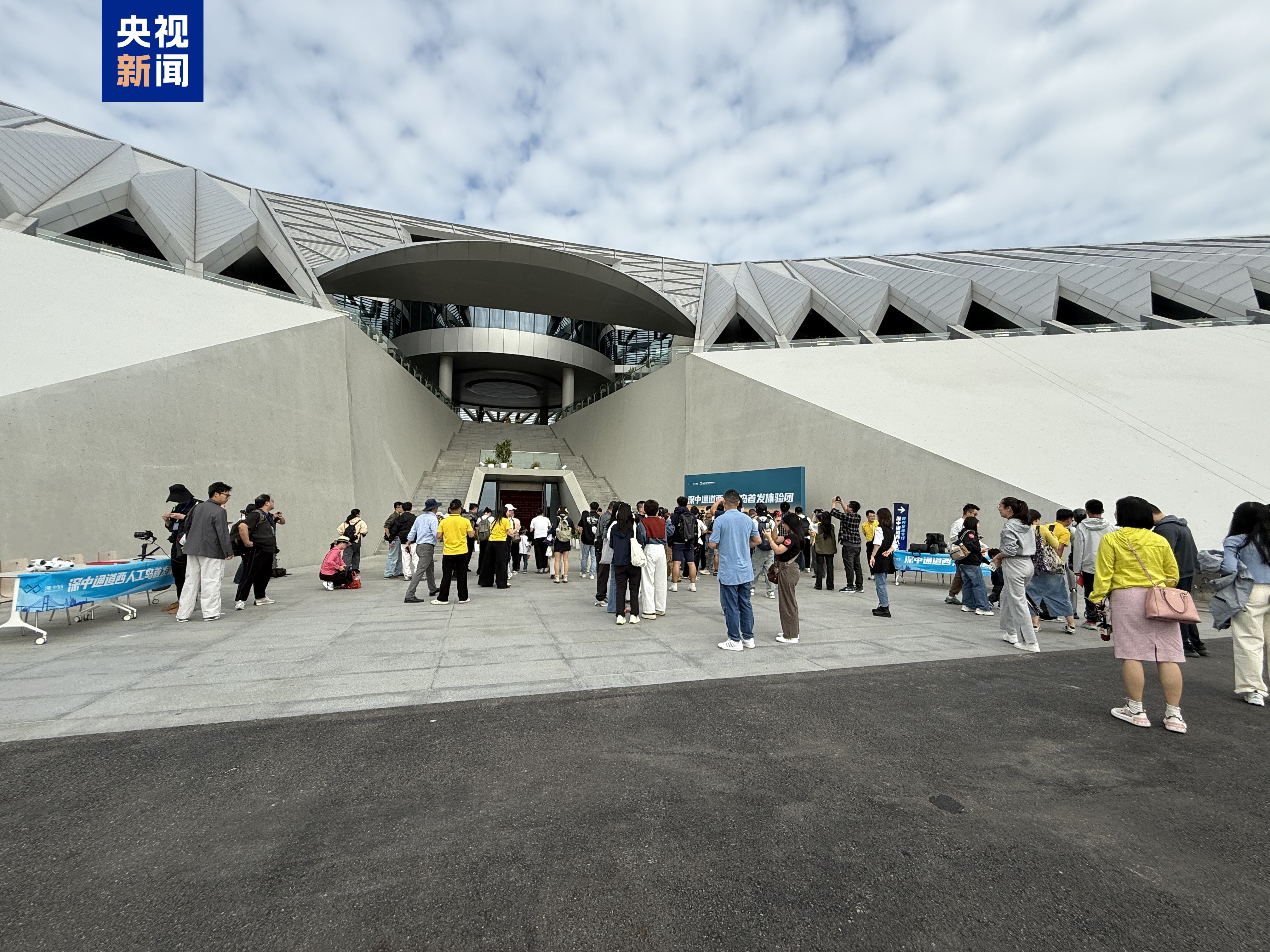 深圳中山关西人工岛今日开始文化旅游试运营