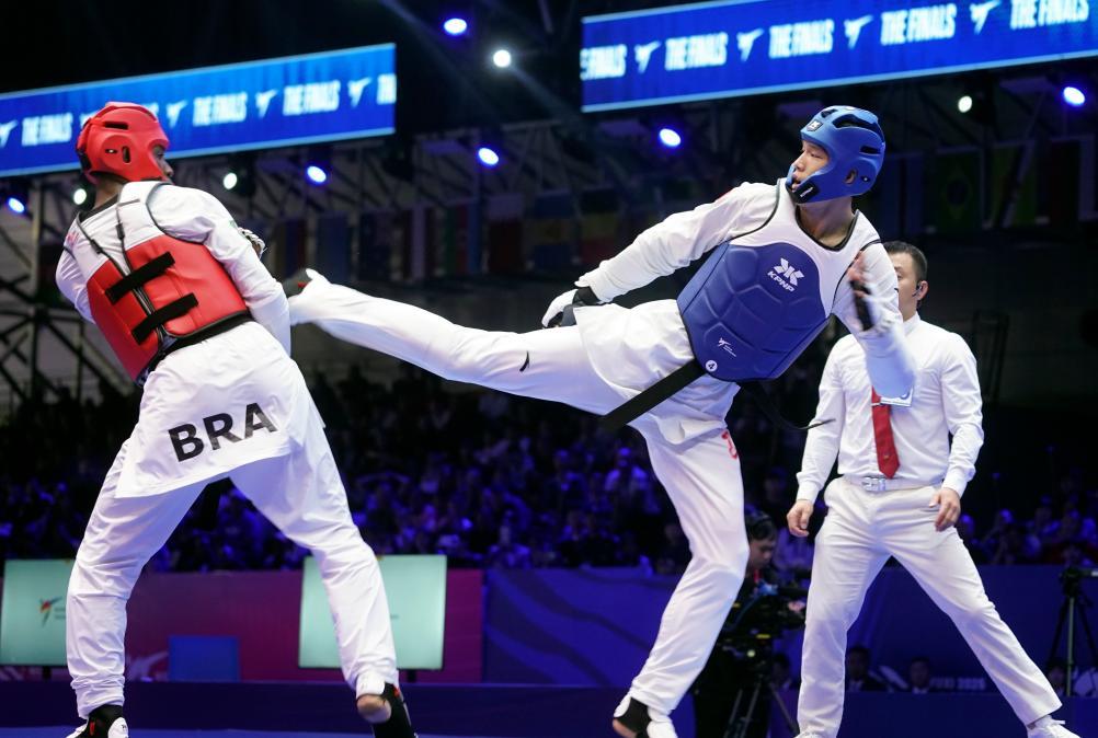 本届世界跆拳道锦标赛中国队三名年轻运动员获