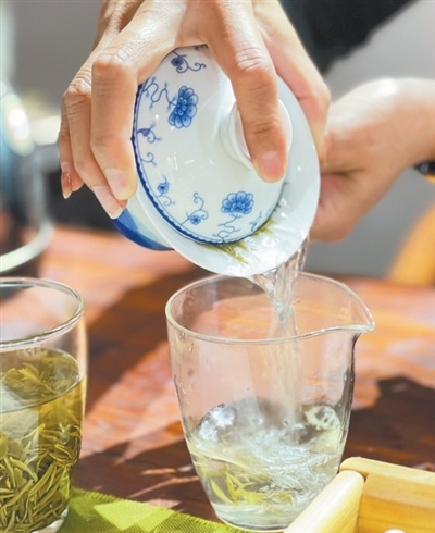 随时饮、科学品茶（问讯服务台）
