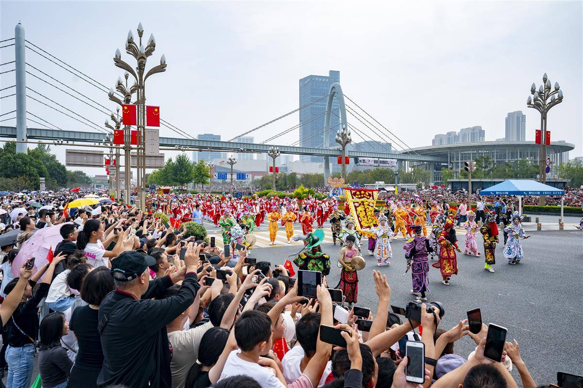 Donghu Express语言丨运输 +文化和旅游共鸣，我可以