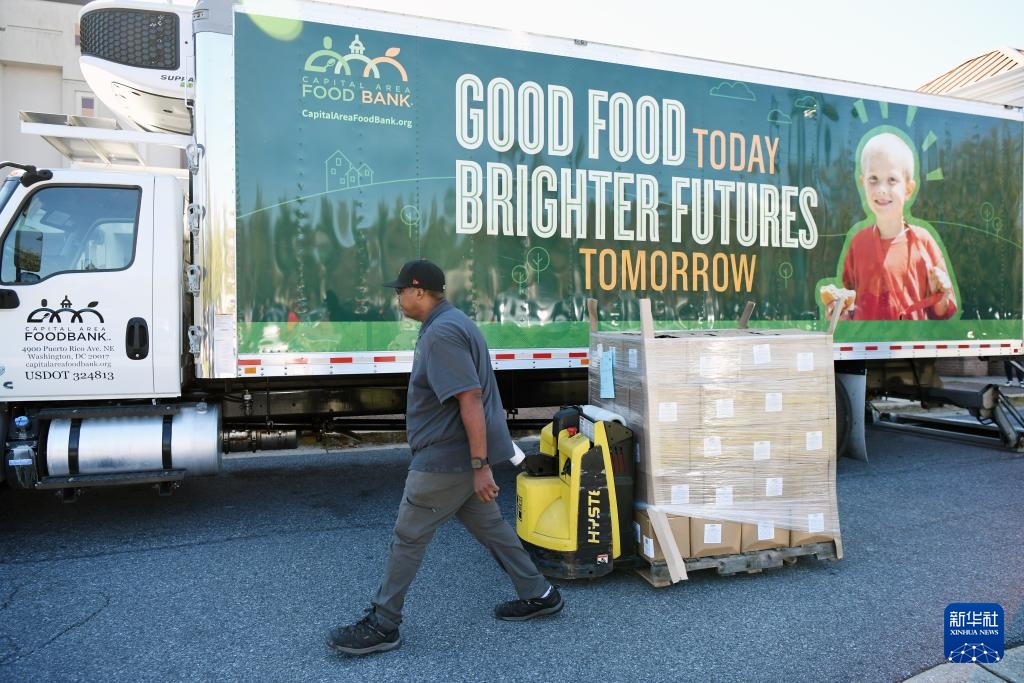 记者手记｜美国政府“停摆”三周，联邦雇员排