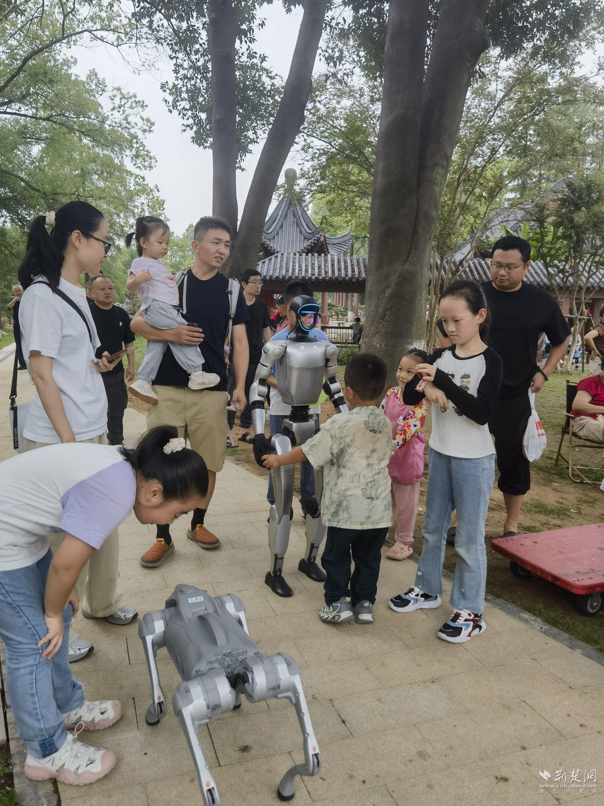 微信图片_20251001190813_14_20.jpg.jpg