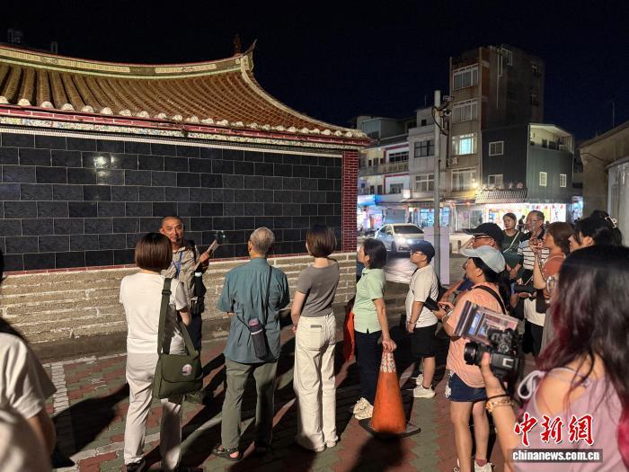 台湾图片：金门国庆中国游客破万，“小三遇”